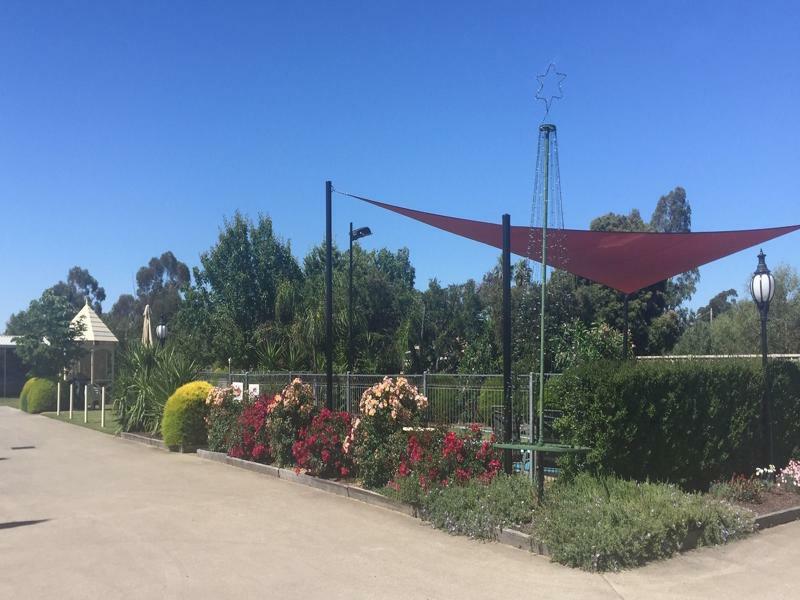 Glider City Motel Беналла Экстерьер фото